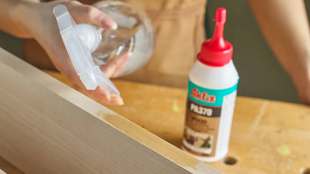 نحوه استفاده از چسب پلی اورتان